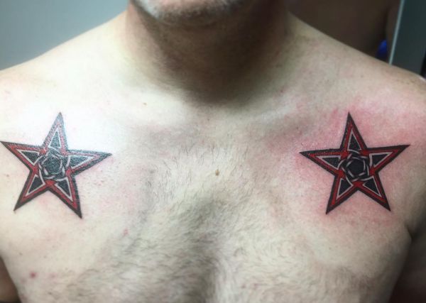 Tattoo engel teufel schulter Teufel tattoo