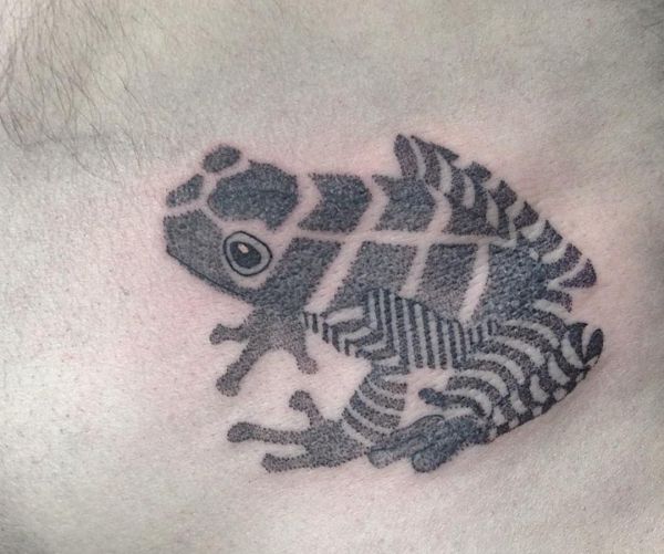 Geometrisch Frosch Tattoo Design