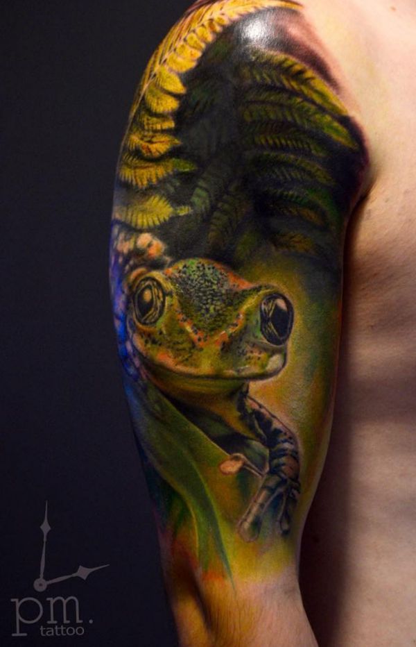3D Realistisch Frosch Tattoo Design am Oberarm