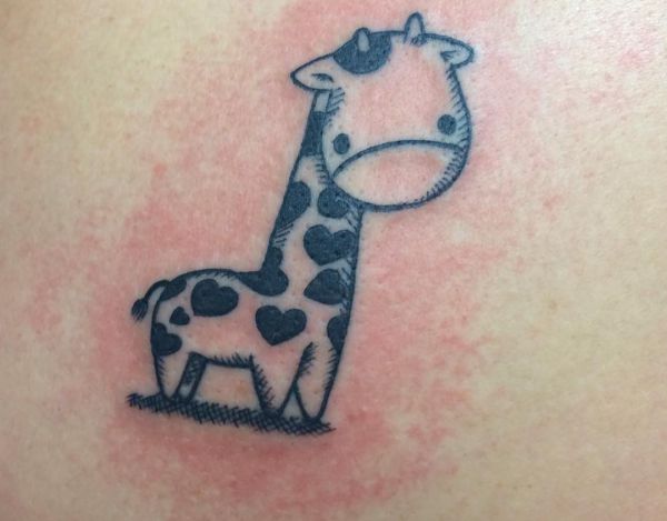 Tattoo Cartoon Giraffe Design