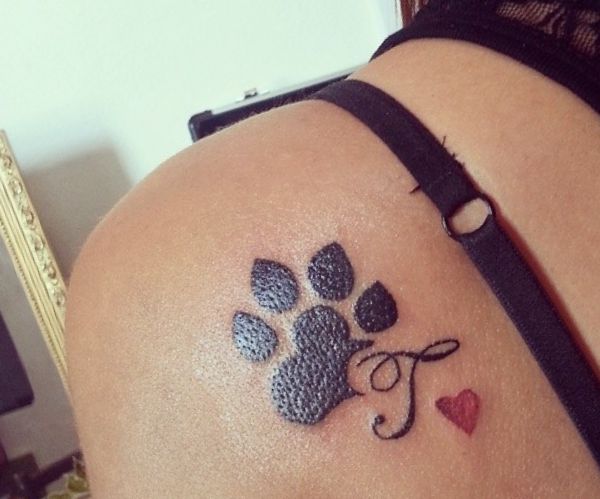 33 Pfoten Tattoo Ideen Bilder und Bedeutung