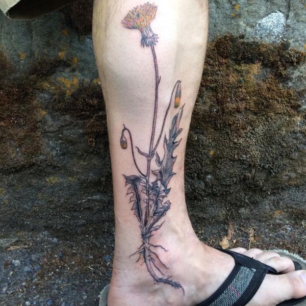 Löwenzahn Tattoo Design auf der Bein