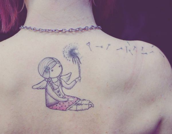 Pusteblume mit Engel Tattoo Design am Rücken