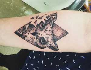 Eule Tattoo Ideen am Unterarm Innerseite