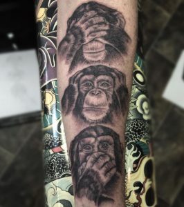 Tattoo Drei Affen blind taub stumm auf der Bein