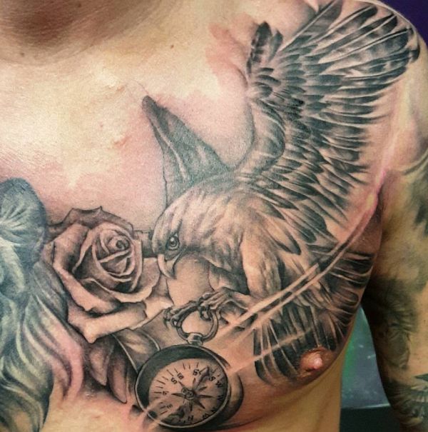 Brust tattoo motive männer Tattoos Männer