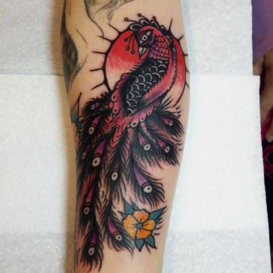 21 sehr schöne Pfau Tattoos als Symbol für Schönheit
