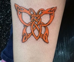 Keltischer Schmetterling Tattoos auf der Bein